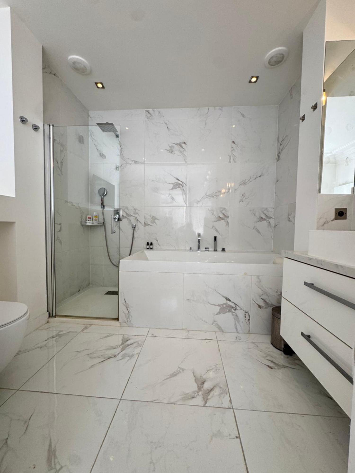 Luxury 165m2 16 Victor Hugo Etoile Ac